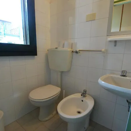 Locazione Turistica Borsetti.13 Holiday home